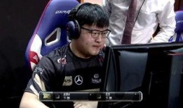 管哥爆料lpl下路视频,LPL下路精彩瞬间，实力对决一触即发！